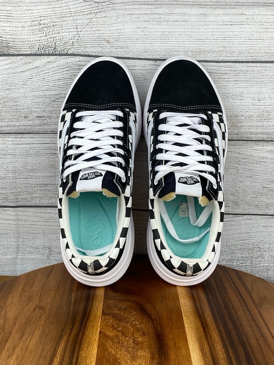 Vans Old Skool Overt CC Black Checkerboard Shoe Men’s Size 9.5 / Women’s Size 11 main image 8